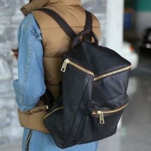 Рюкзаки из питона