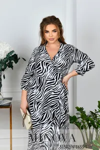 Платье 8655-1-черный Minova