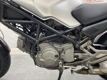 Ducati Monster 400 , 2004