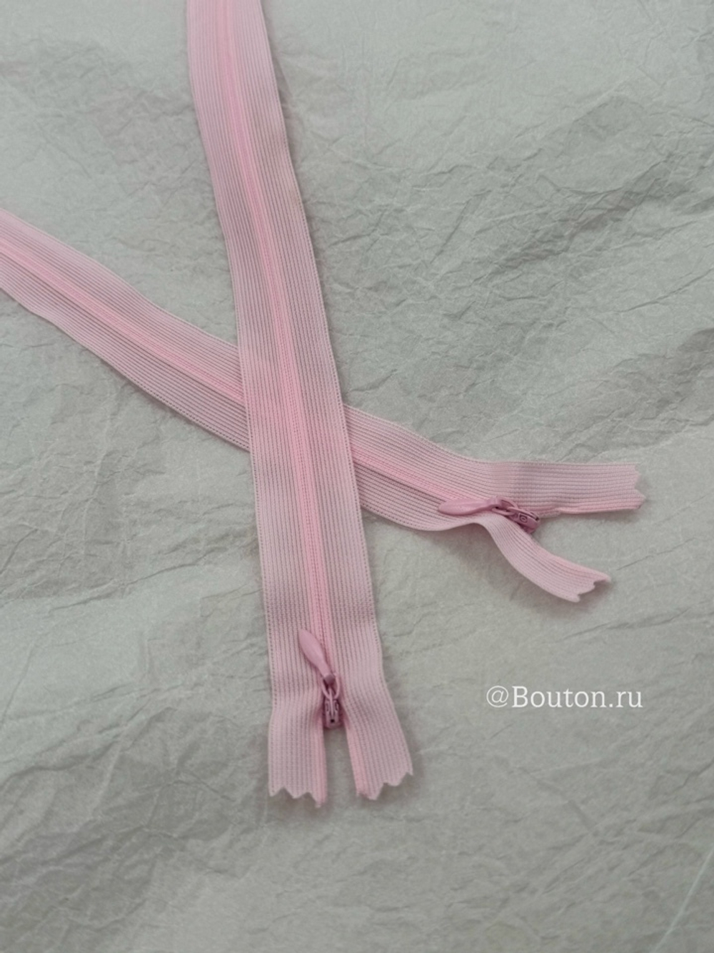 Молния потайная розовая