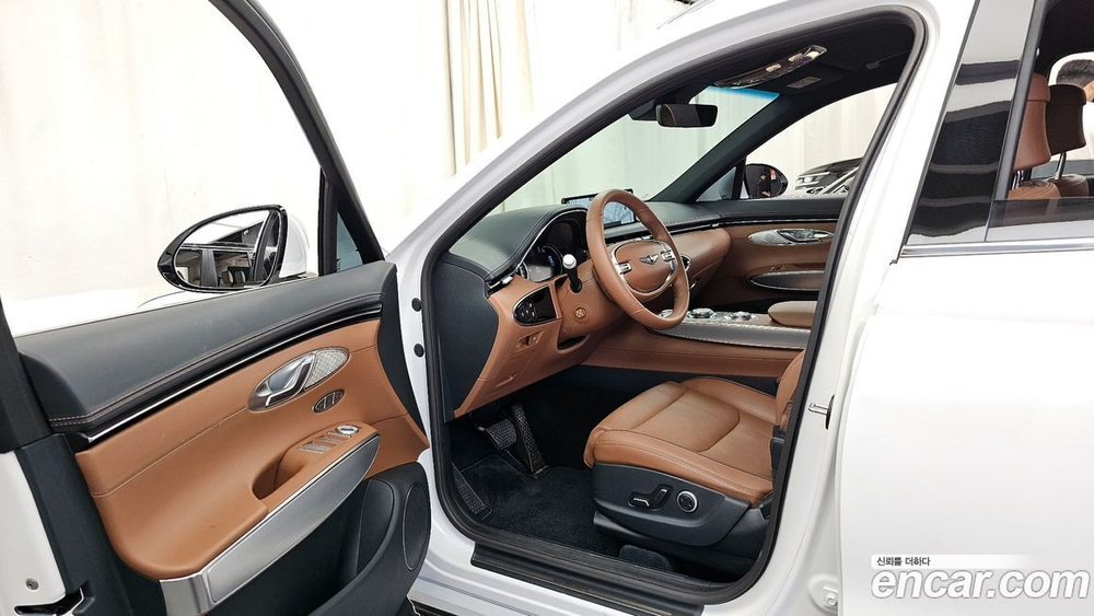 Genesis GV70 2.5T Бензин AWD (05.2022)