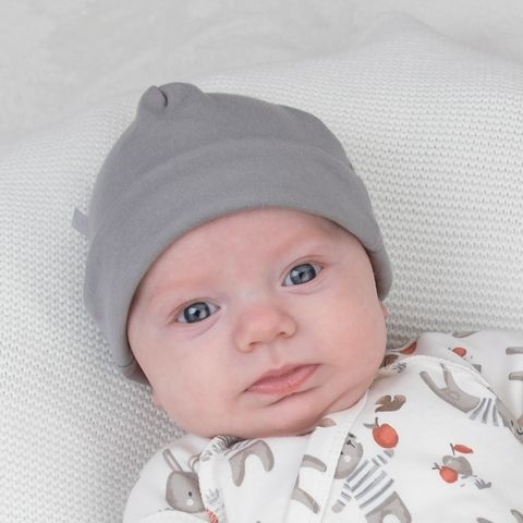 Шапочка с отворотом