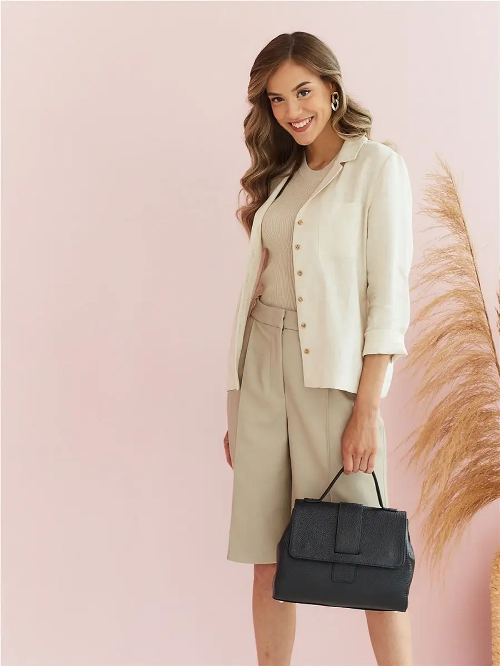 Сумка женская кросс боди через плечо на ремне из кожи  повседневная и деловая для женщины