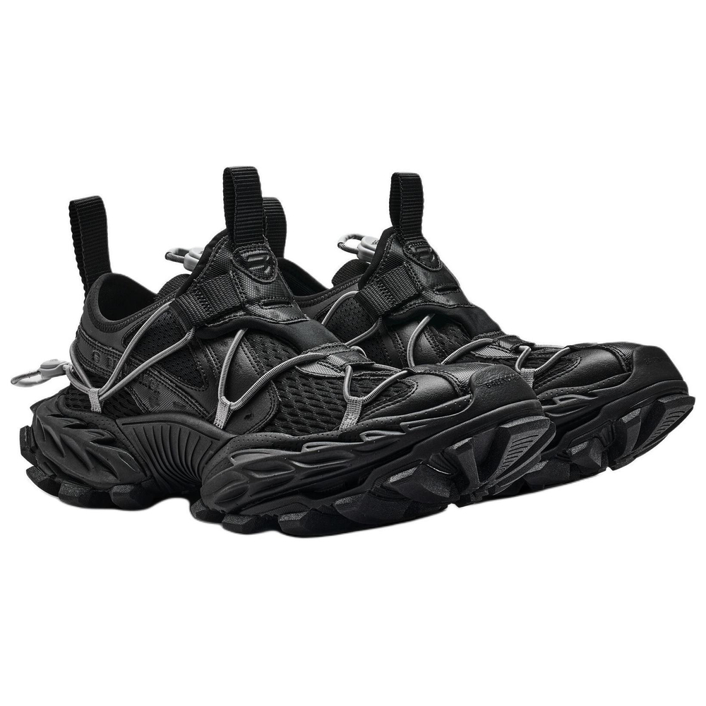 Balenciaga Hike