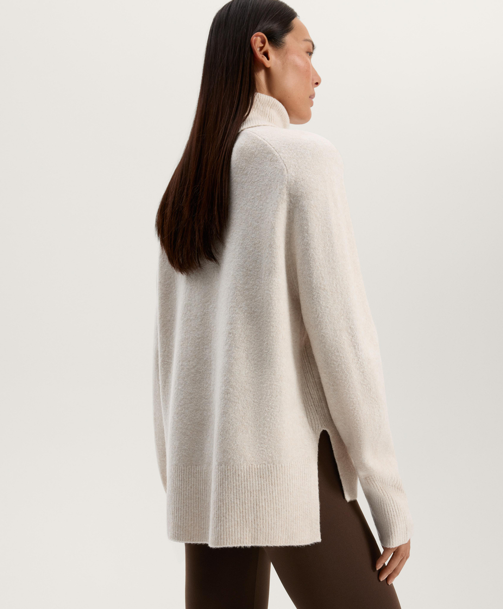 Oysho Джемпер свободного кроя с высоким воротником, экрю