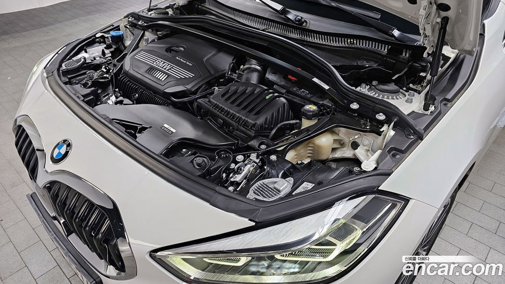 BMW 1 Series (F40) 120i Advantage (03.2022)