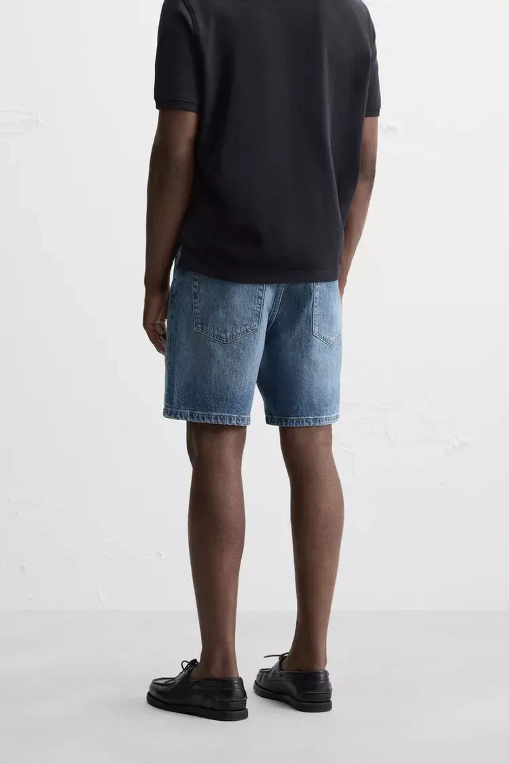 ZARA ДЖИНСОВЫЕ ШОРТЫ REGULAR FIT, ВЫЦВЕТШИЙ СИНИЙ