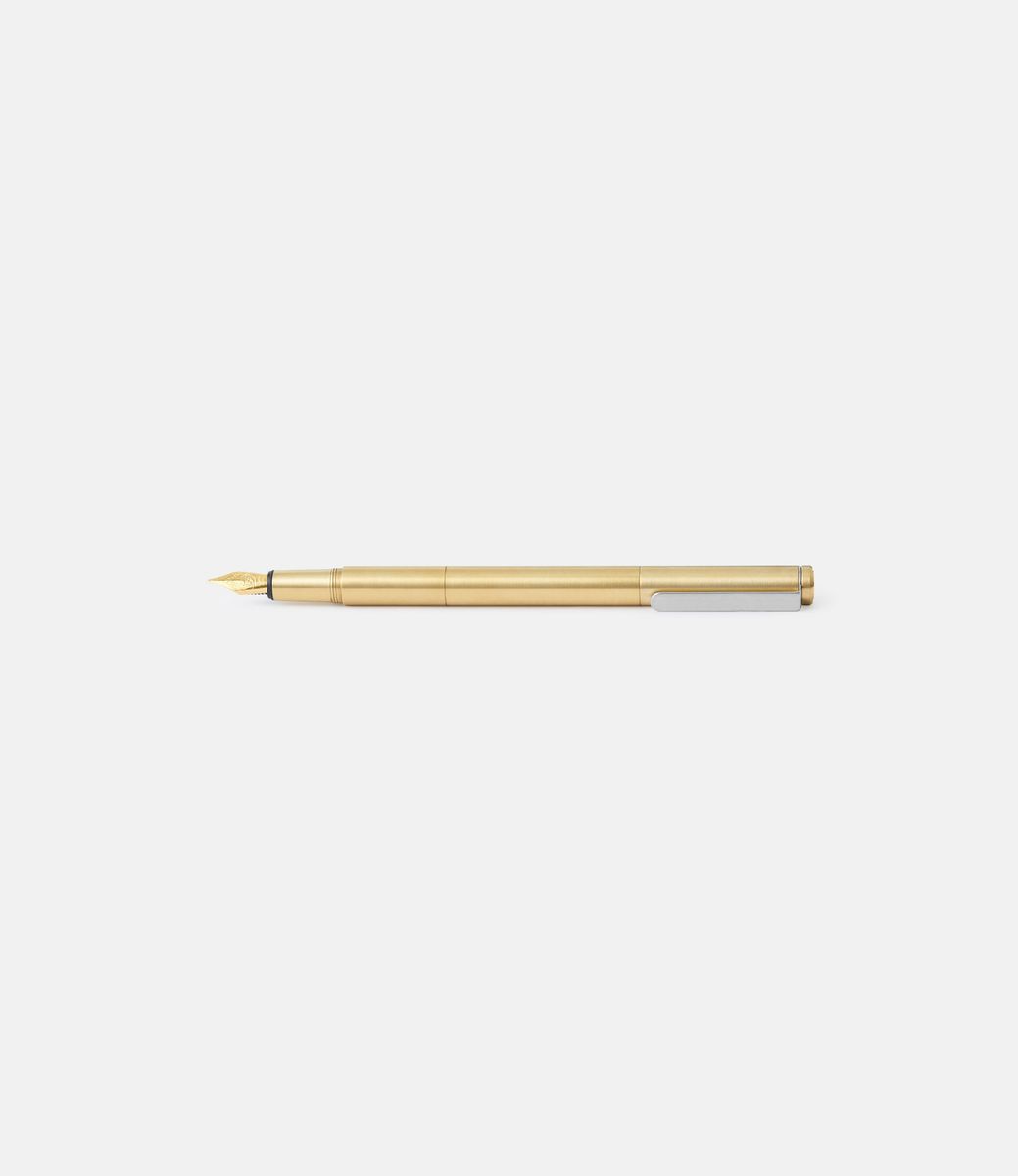 Inventery Pocket Fountain Pen Brass — карманная перьевая ручка