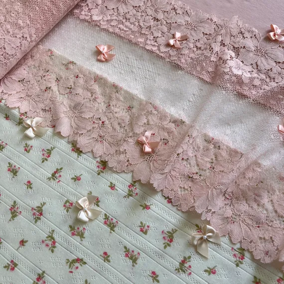 Рибана ажурная, молочная/веточки