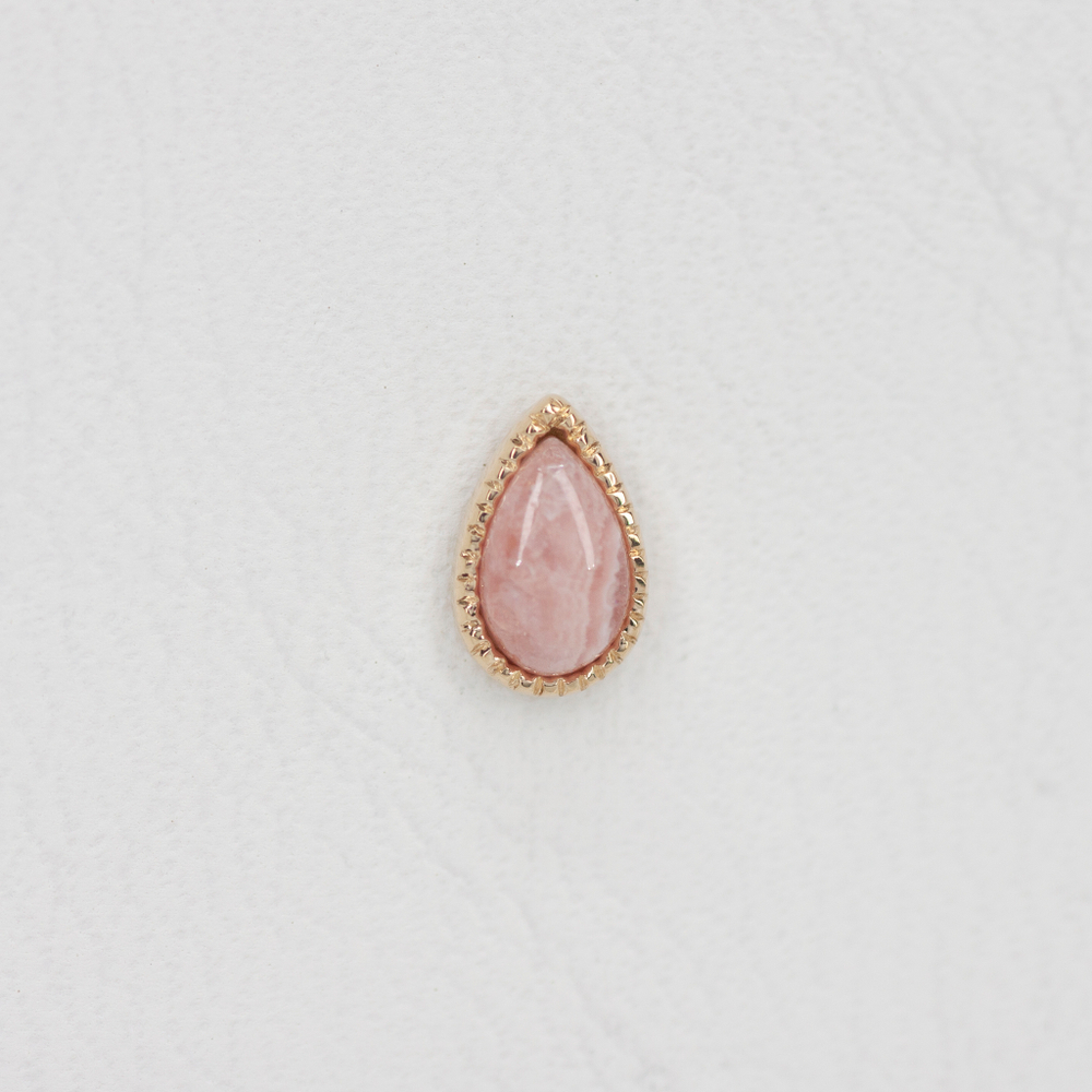 Grisant teardrop tops with natural stone