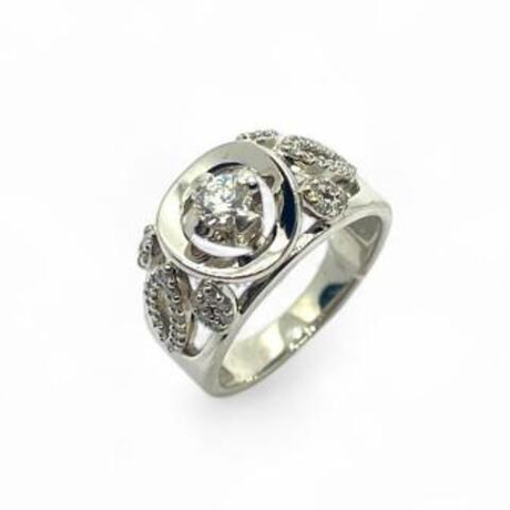 Кольцо из золота с бриллиантами