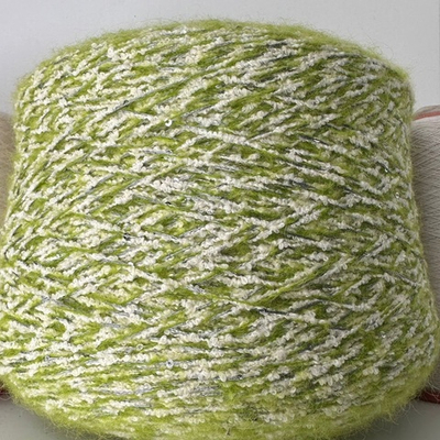 ANGIE - Filati Riccio; 41% хлопок, 7% альпака, 37% п/а, 15% нейлон, пайетки 2мм; 190м/100гр; col.2559 VERDE MELA; S714