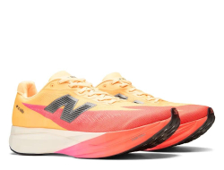 Кроссовки для бега мужские New Balance Fuelcell SuperComp Elite v5 M Оранжево-Розовые