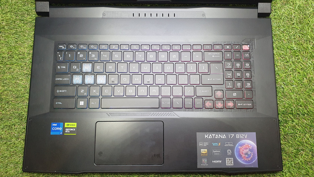 Ноутбук MSI i7-12/16Gb/RTX 4060 8Gb/144Hz/GF76 Katana 17 B12VFK-271XRU [9S7-17L541-271]/Windows 10