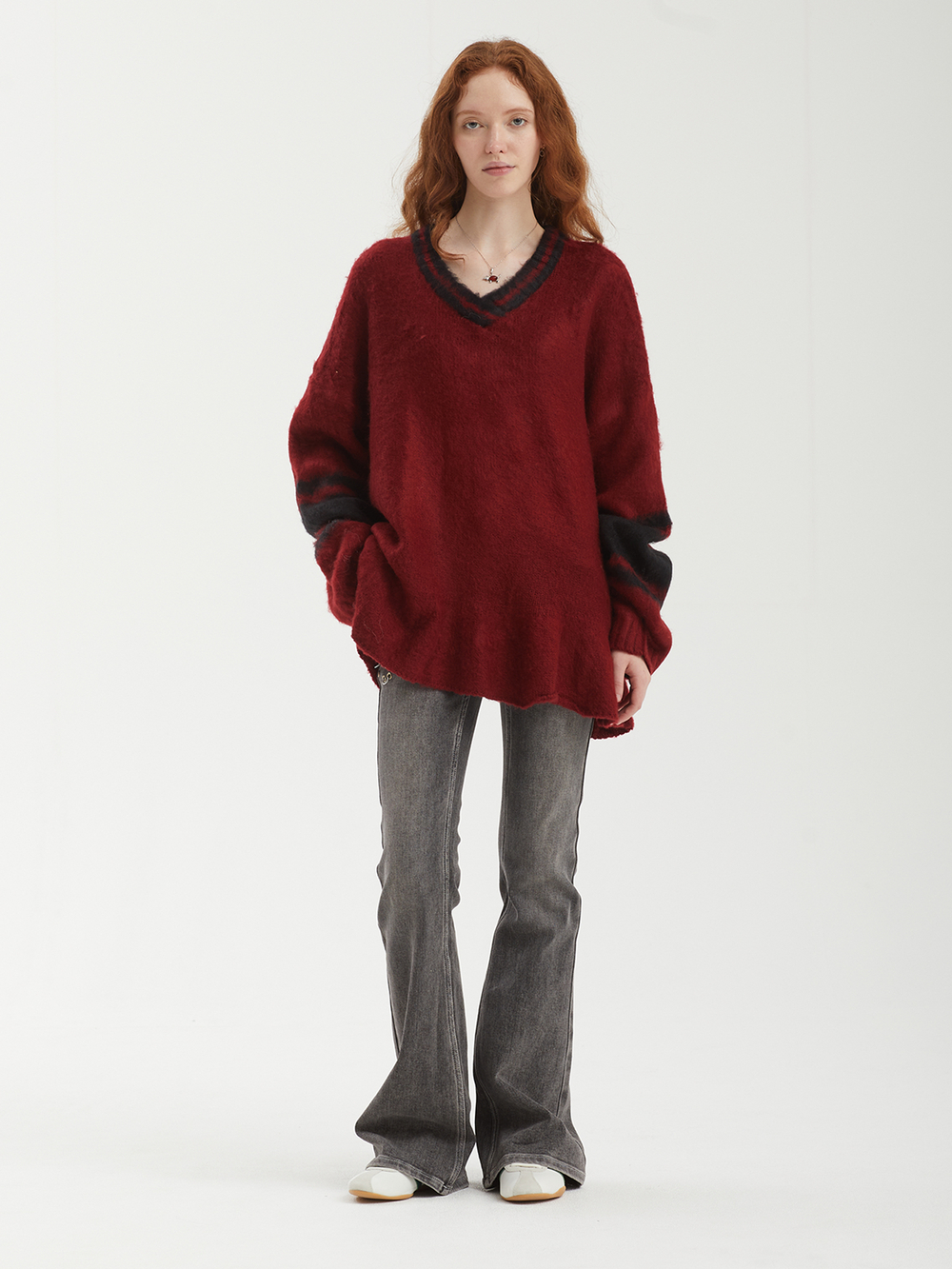 Женский Свитер (V-neck) Icon