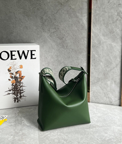 Loewe Small Cubi Crossbody 29 cm