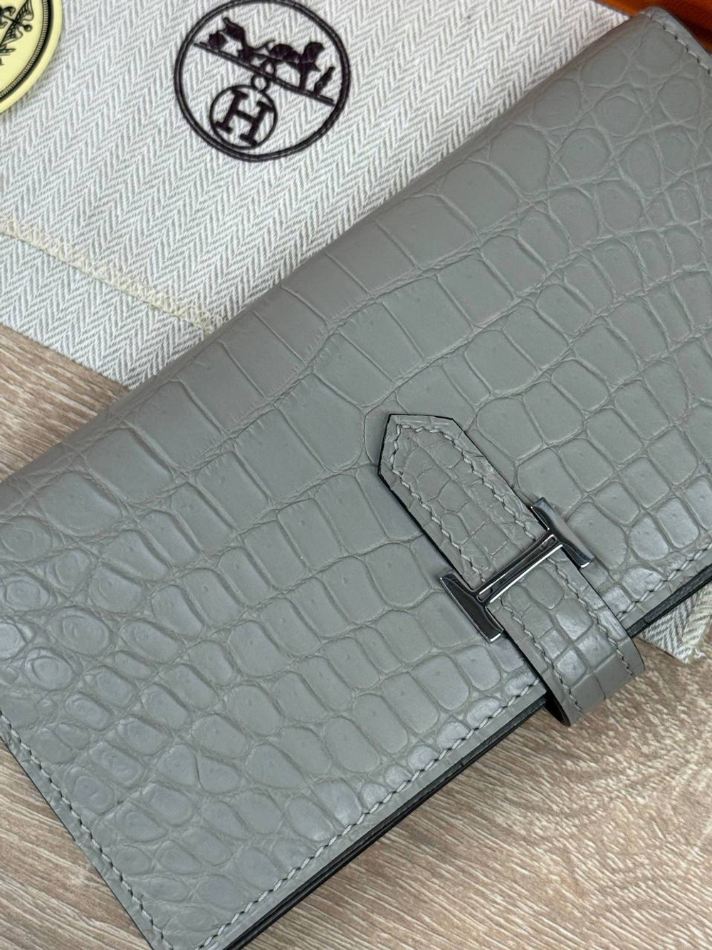 Кошелек Hermes из кожи крокодила