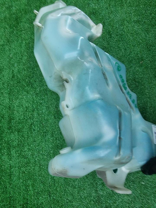 Бачок омывателя Honda CR-V 3 (2009-2012)