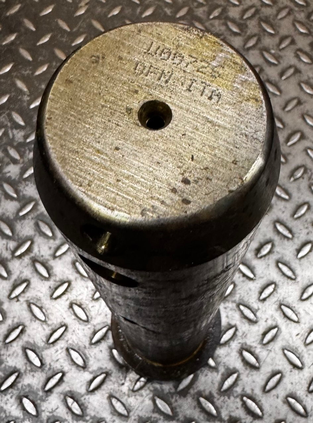 Палец 203-70-44360