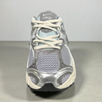 Nike V5 RNR • Silver Gray