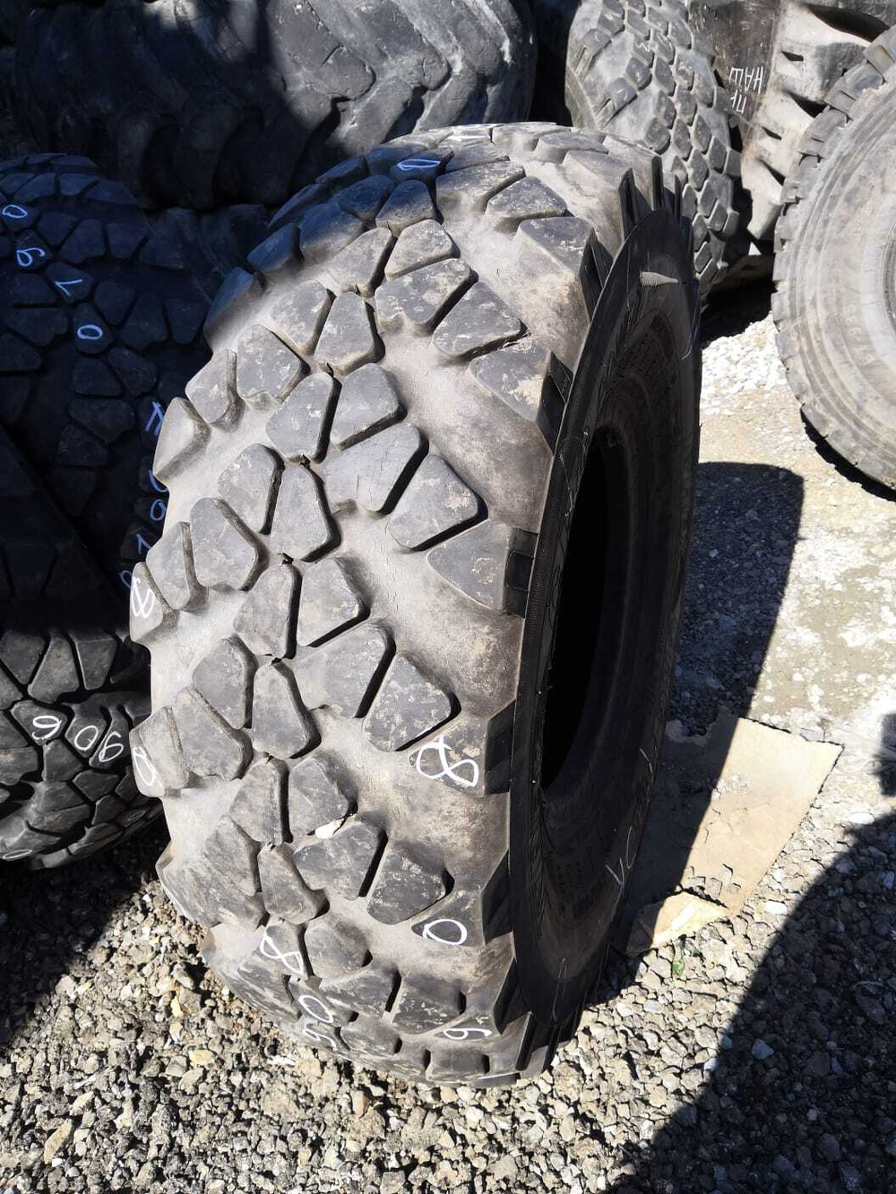 425/85R21 Омскшина O-184 шина б/у