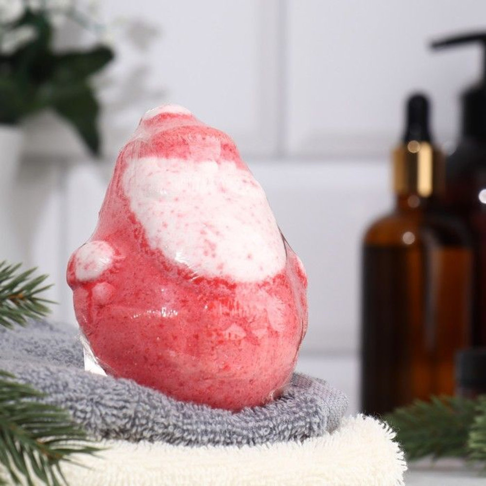 Бомбочка для ванны Дед Мороз с ароматом клубники со сливками