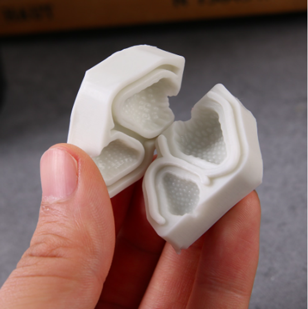 Вайнер силиконовый  "Земляника"