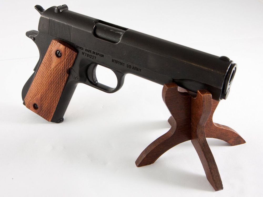 Denix Пистолет автоматический Кольт 45 калибра 1911 года
