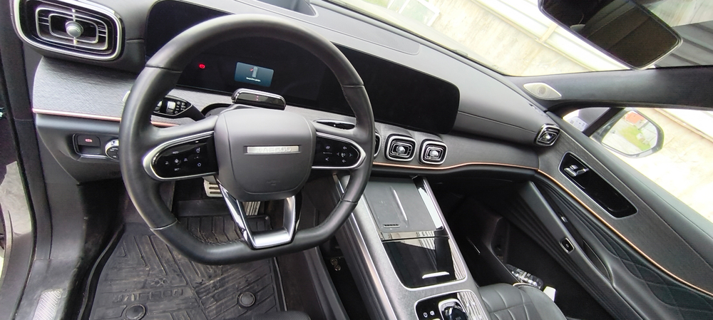 Jaecoo J8 2.0T DCT AWD Supreme