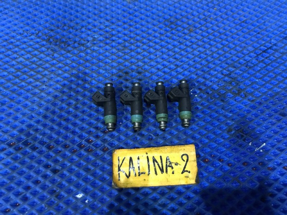 Форсунка топливная LADA KALINA 2006