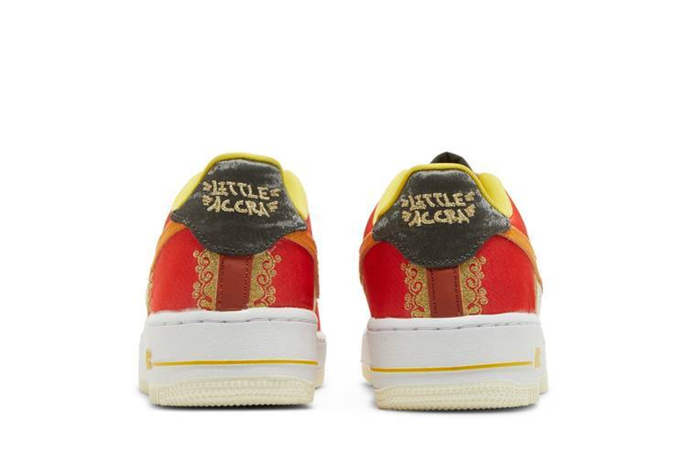 Кроссовки Nike Air Force 1 Low GS (Подростковая размерная сетка)