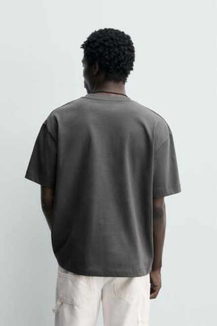 ZARA ФУТБОЛКА RELAXED FIT, ТЕМНЫЙ АНТРАЦИТ