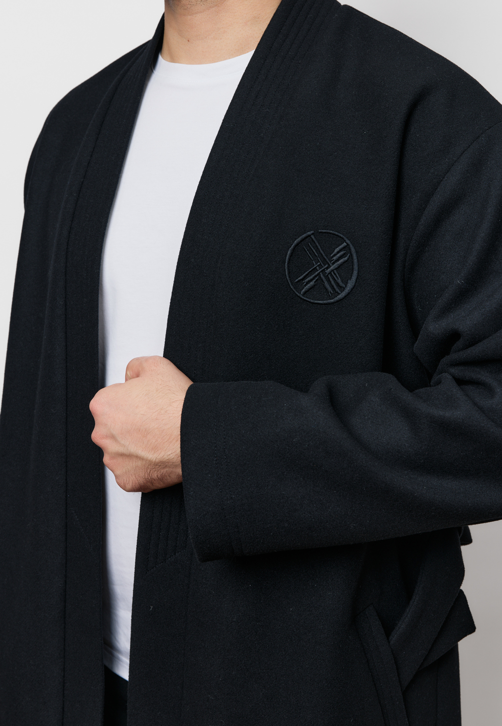 Шапан шерстяной MURA SYZYGY BLACK