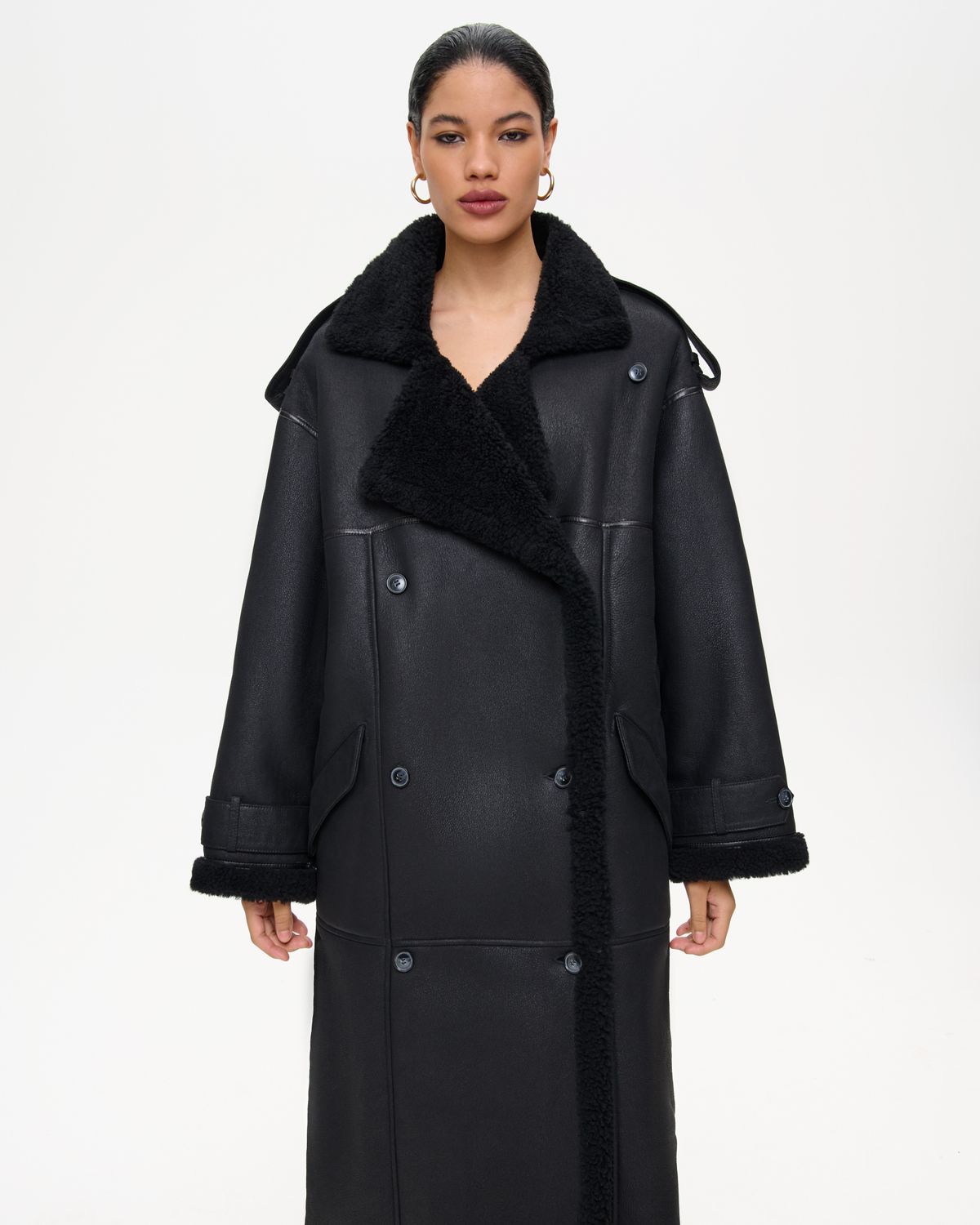 Двубортная дублёнка свободного прямого силуэта