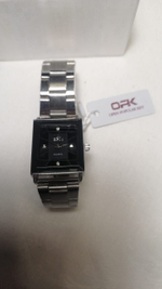 Часы наручные мужские кварцевые