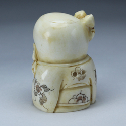 Нэцкэ Шоусин