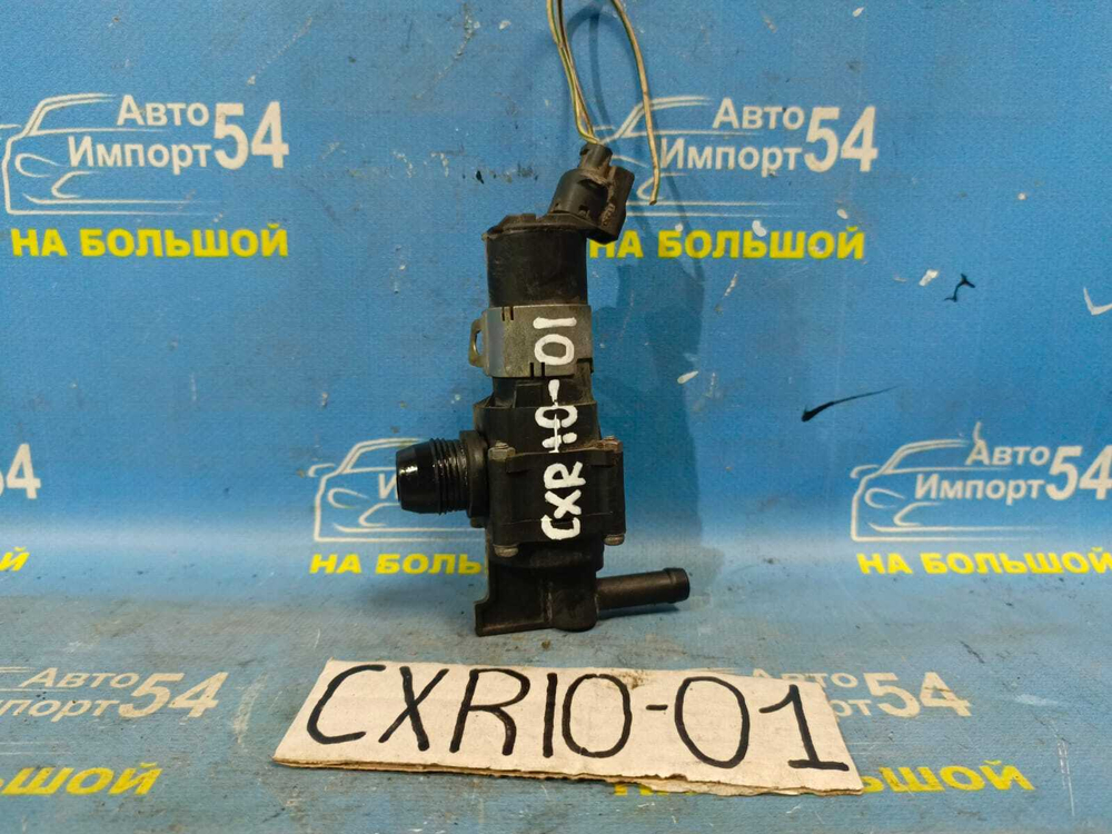 Моторчик бачка омывателя TOYOTA ESTIMA 1993