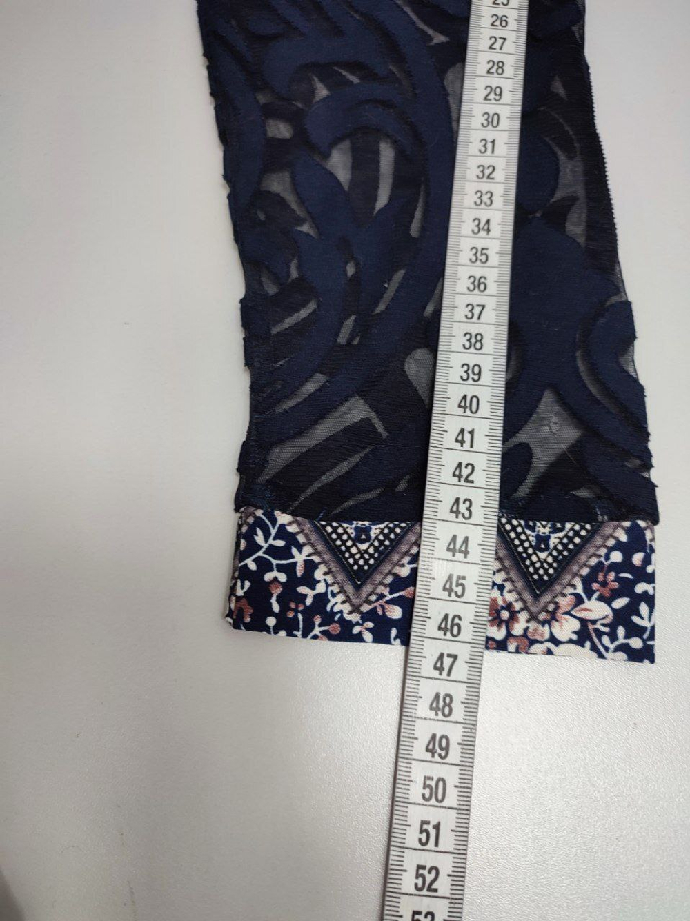 Блуза с ажуром 48 размер