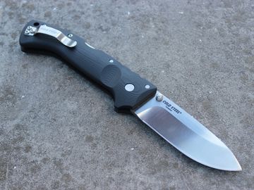 Складной нож Cold Steel 30U Ultimate Hunter c клинком из стали CPM-S35VN, рукоять G10