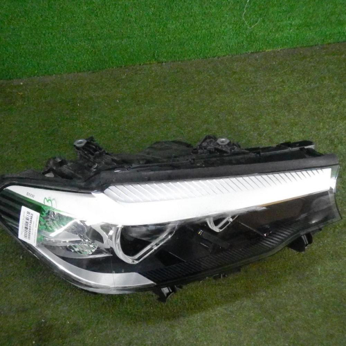 Фара правая BMW 5er G30 (2017-2020) LED