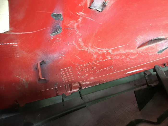 Крышка зеркала правая Porsche Cayman 982 (16-нв)