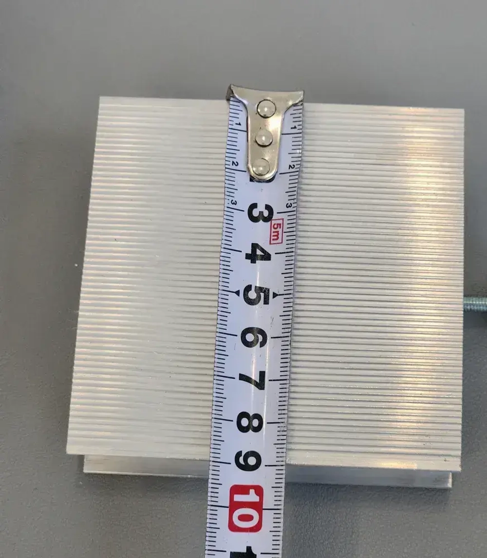 Платформа с подъемным механизмом (микролифт) для лазерного уровня