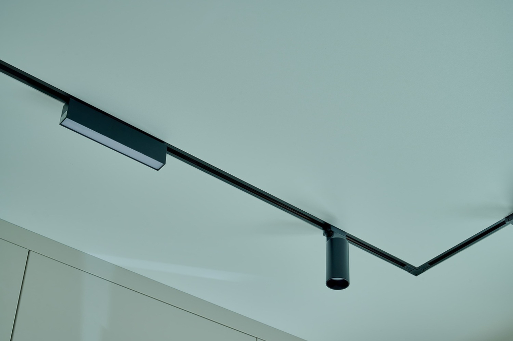 DK6430-BK Трековый светильник IP 20, 10 Вт, LED 3000, черный, алюминий