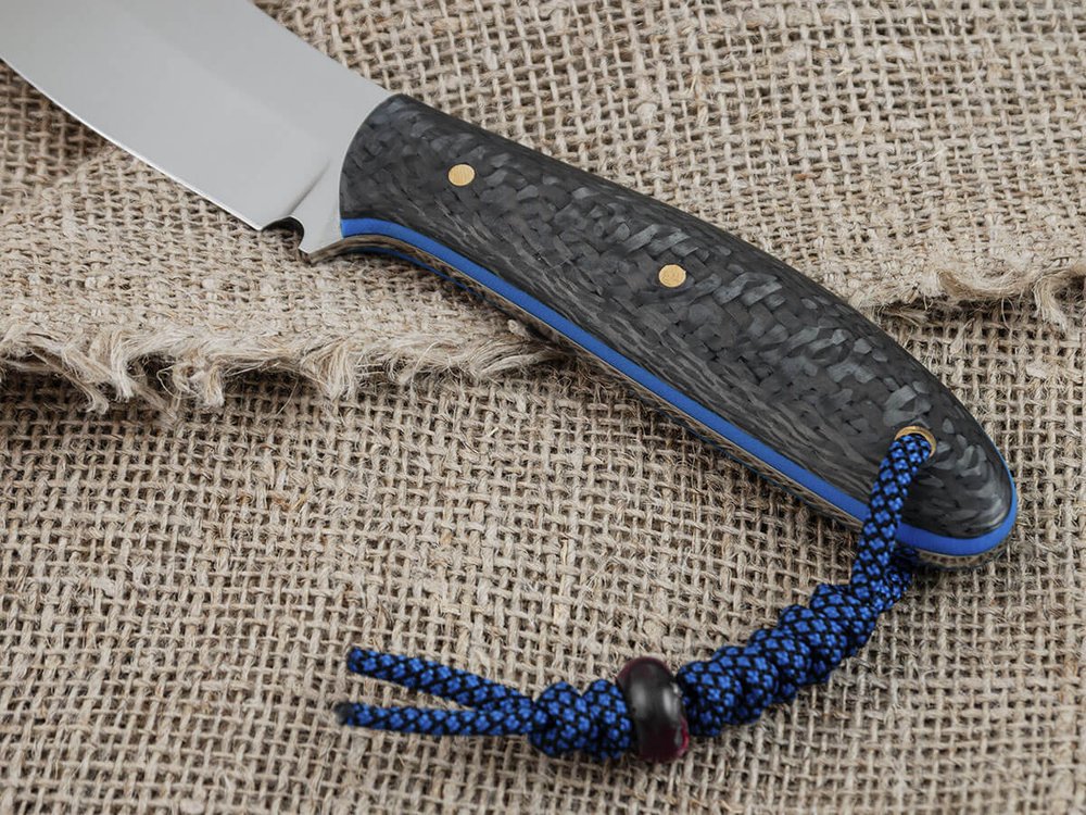 Силовой нож для бушкрафта "Канадец", сталь VG-10/Elmax, рукоять карбон (синий спейсер)
