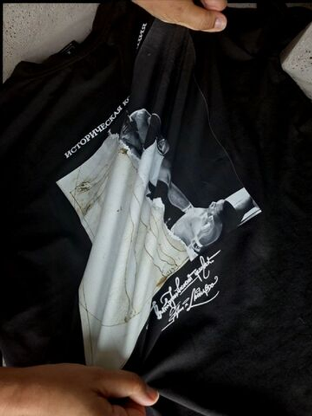 Футболка мужская оверсайз LEGENDA "Витрувианский человек" черная