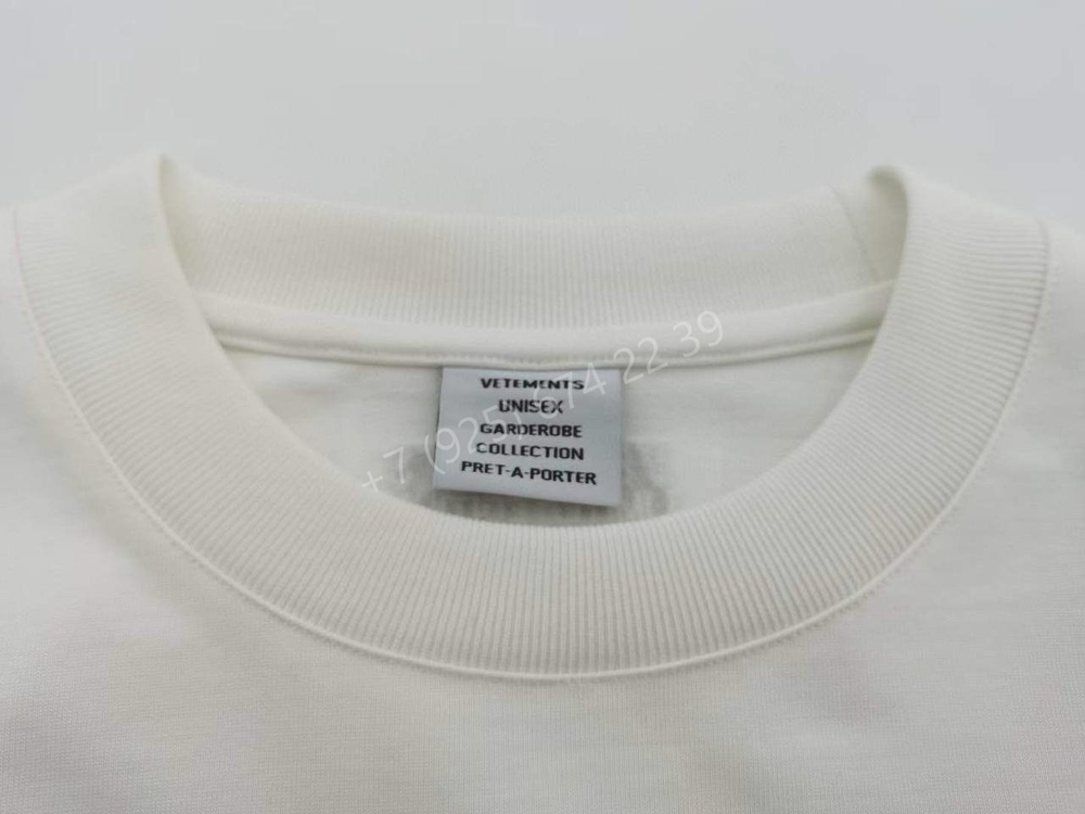 Футболка Vetements