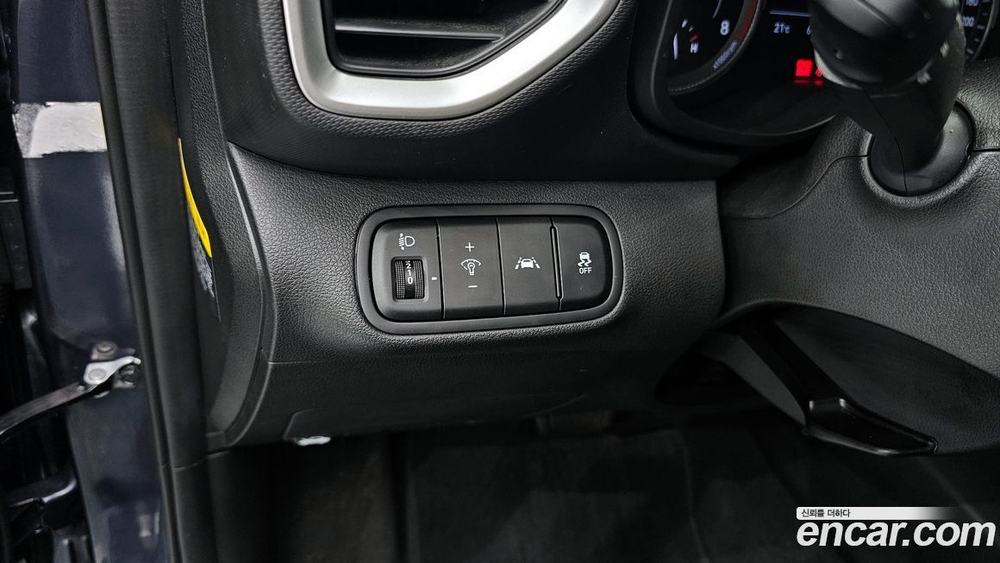 Hyundai Venue 1.6 Modern (04.2020)