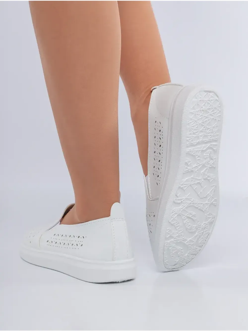 Мокасины летние с перфорацией