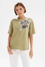 23605 Футболка женская (травяной)