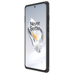 Усиленный чехол черного цвета от Nillkin для смартфона Oneplus 12, серия Super Frosted Shield Pro